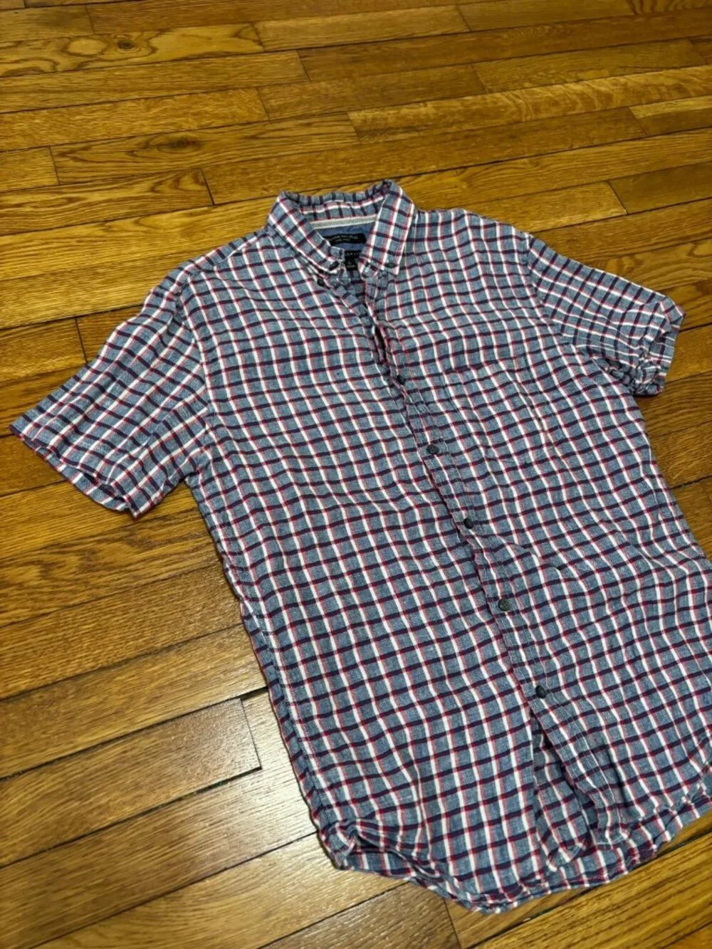 Banana Republic Mens 100% Linen Button Down Shirt Sz Small Camden Fit Blue Red